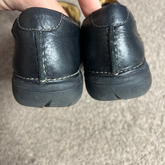 Clarks Artisan Unstructured Women's 7 M Black Leather Slip-On Shoes - Picture 4 of 6